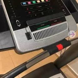 Barely Used Treadmill & Delivery 