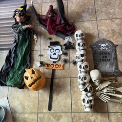 Halloween Decor 