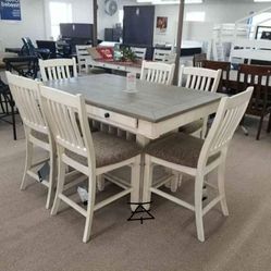 Bolanburg Two Tone Extendable Dining Room Set
Ashley Furniture$10 Down Payment And Financing Available