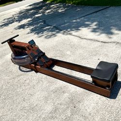 WaterRower Walnut with S4 BLE Monitor