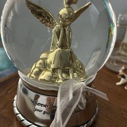Snow Globe 