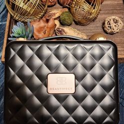 Beautifect Makeup Box
