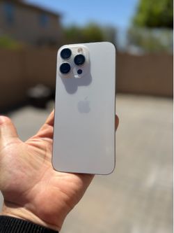 iPhone 15 pro max 512gb (unlcoked sim) 100% 🔋