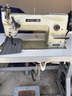 SEWING MACHINE