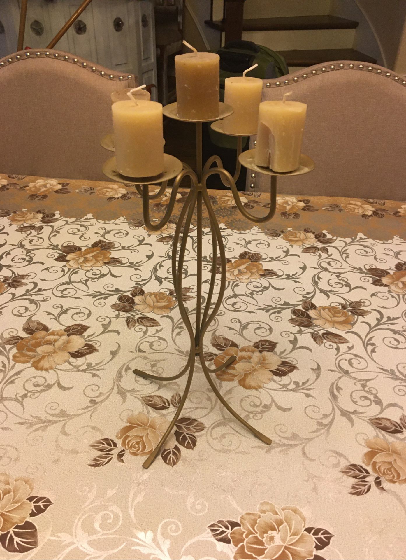 Candle holder