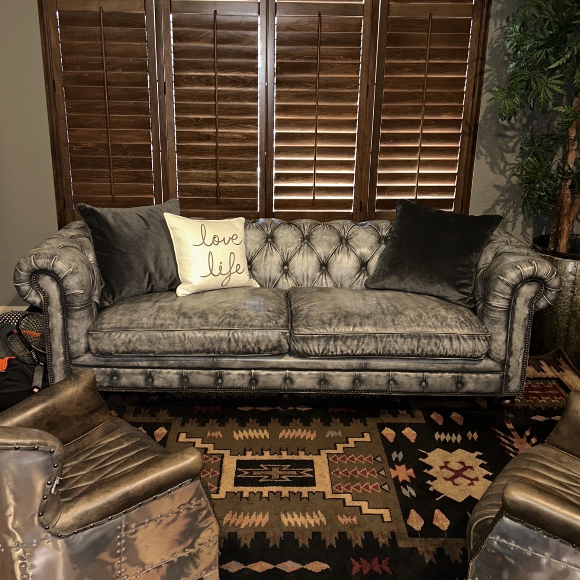 Grey Leather Nailheaf Sofa On Casters
