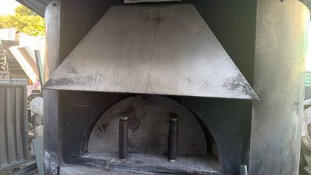 Pizza oven