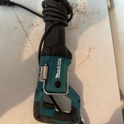 12 Amp Corded Reciprocating Saw - Makita 