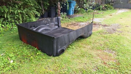 Bedliner sale $40. Firm