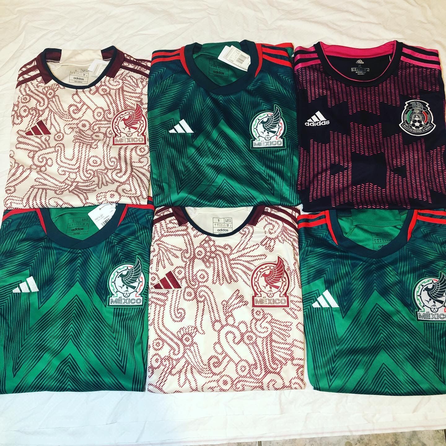 MEXICO🇲🇽 Jerseys, Flags, Scarfs!!!