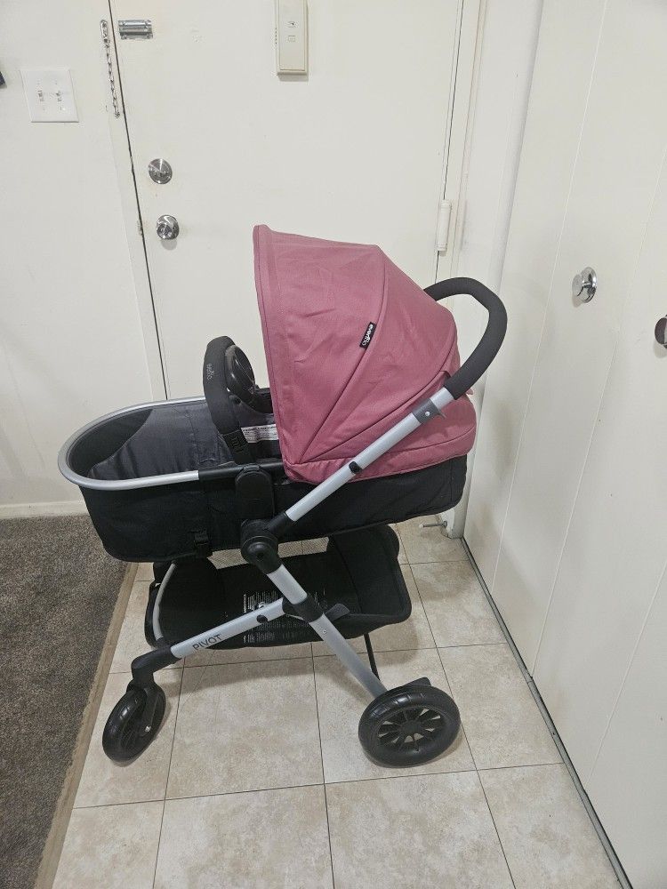 Evevflo Stroller