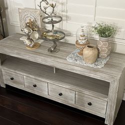 Beautiful Rustic Entertainment TV Stand