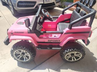 KIDS ELECTRIC JEEP
