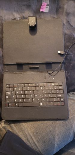 Turn your tablet into a laptop