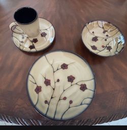 8 plate china dinner setting
