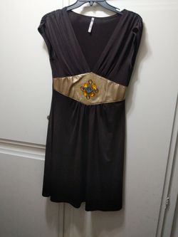 DRESS
