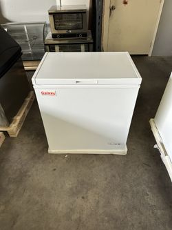 Brand New Commercial Chest Freezer!!!!!