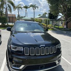 Grand Jeep Cherokee Black 2017