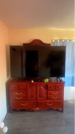 70in Smart Samsung TV