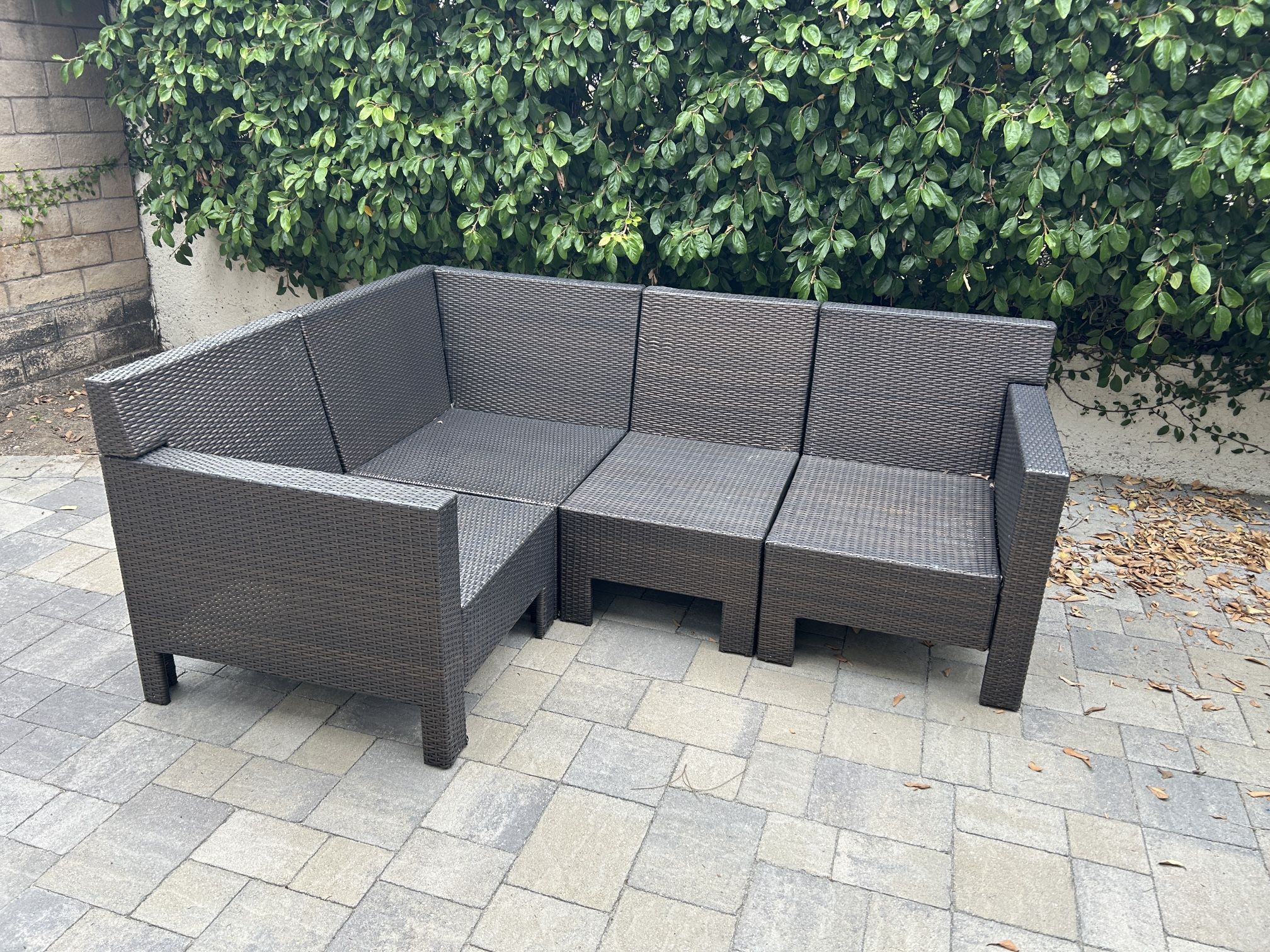 Hampton Bay Wicker Patio Set