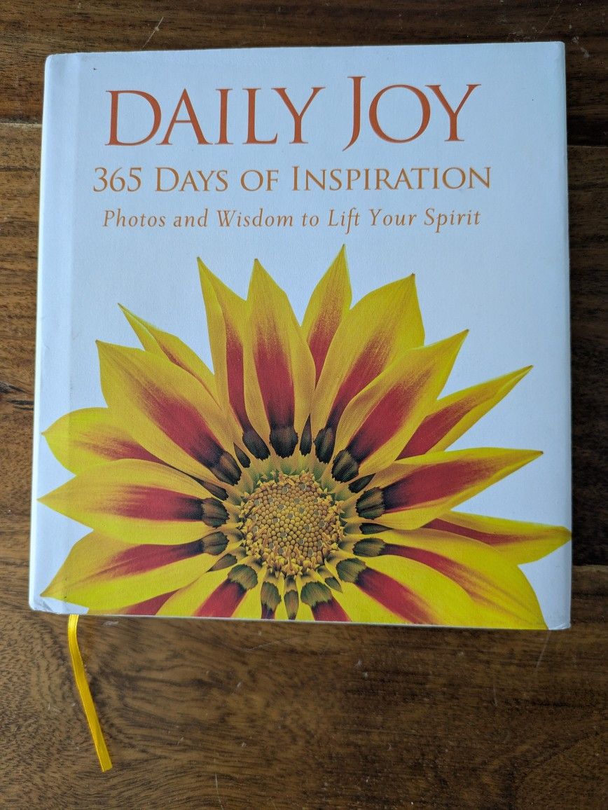 Daily Joy: 365 Days Of Inspiration (*New)