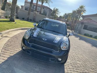 2011 Mini CountryMan S (Needs Engine Rebuild) 