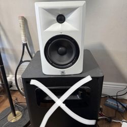 JBL LSR305 Pair (2)