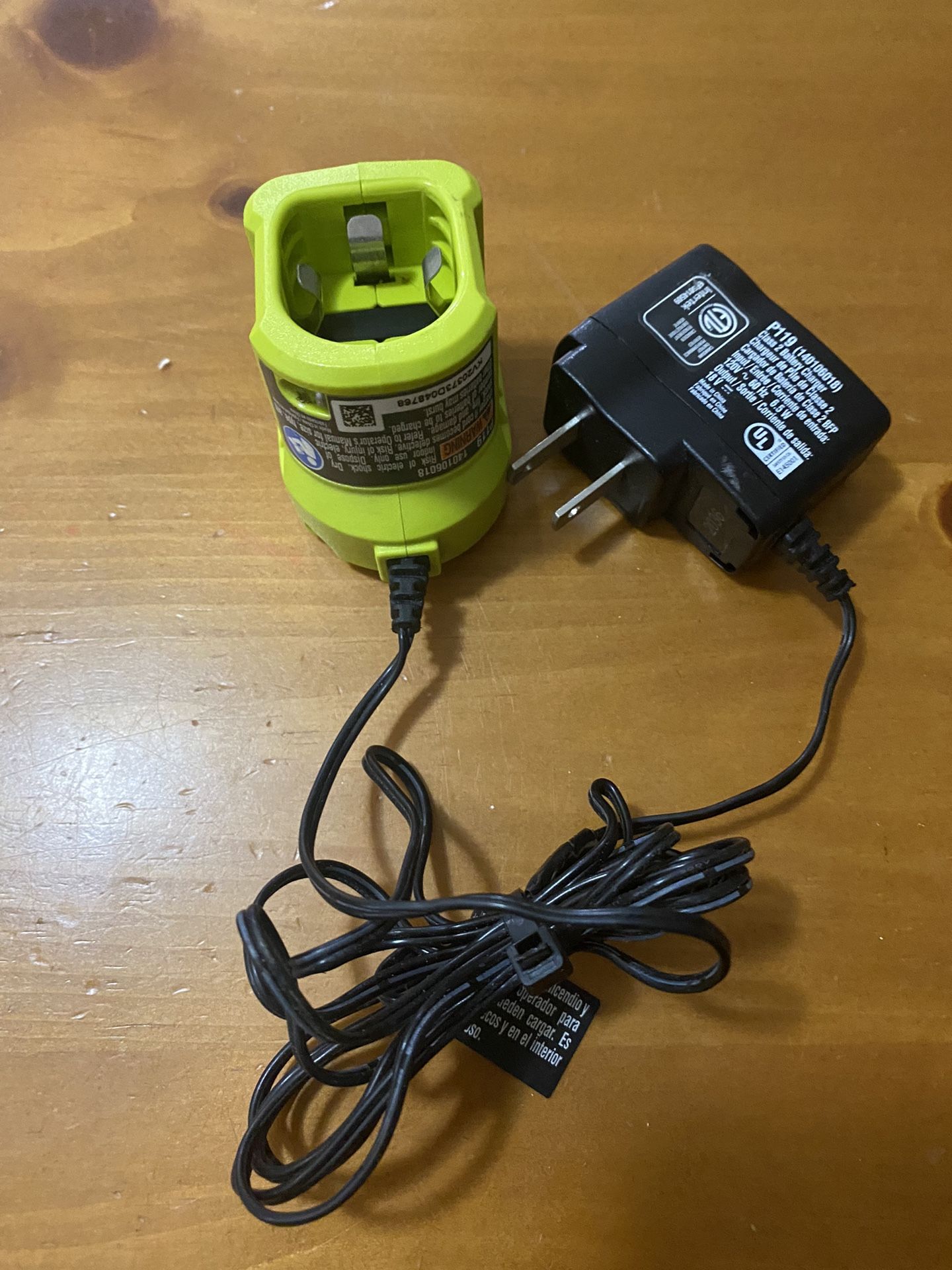Ryobi 18V Charger P119
