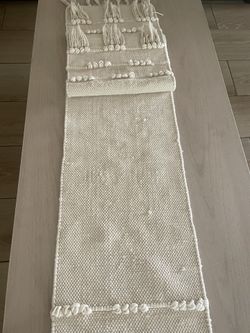 Table Runner
