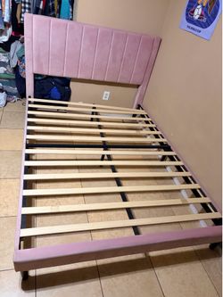 Queen bed