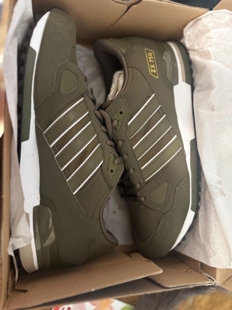 Adidas Classic ZX 750