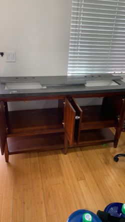 Double sink faucet cabinet
