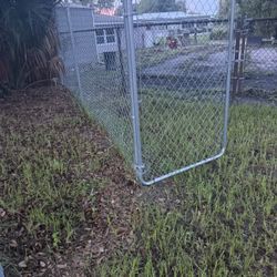 Galvanized Chain Link Fence With Walk-Through Gate – Buyer Removes – $150
