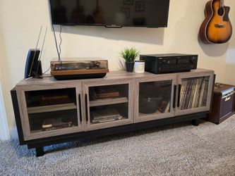 Cabinet/T.V. console