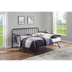 Brand New Bronze Metal Twin Twin Daybed With Pop Up Trundle