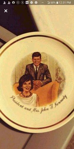 John F. Kennedy glass plate