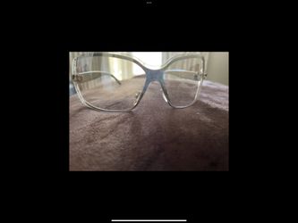 WHITE UNISEX SUNGLASSES!  