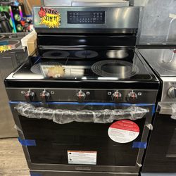 Frigidaire Electric Stove (Take It Home In Payments/Llevalo A Casa En Pagos)