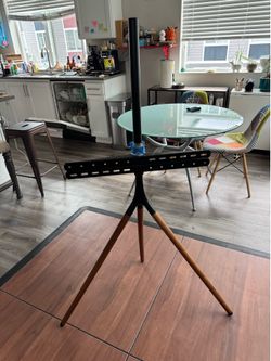 Tripod TV Mount EleTab for 45-65” size TV