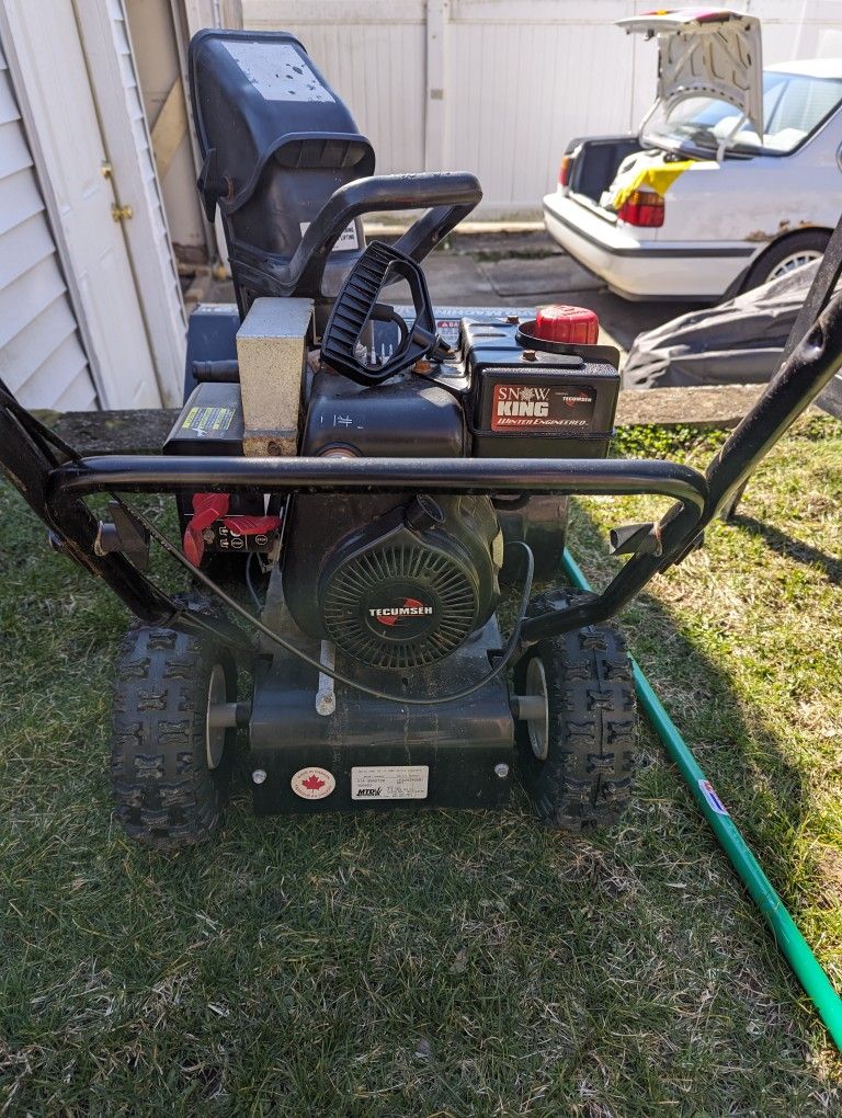 22" Snow Blower