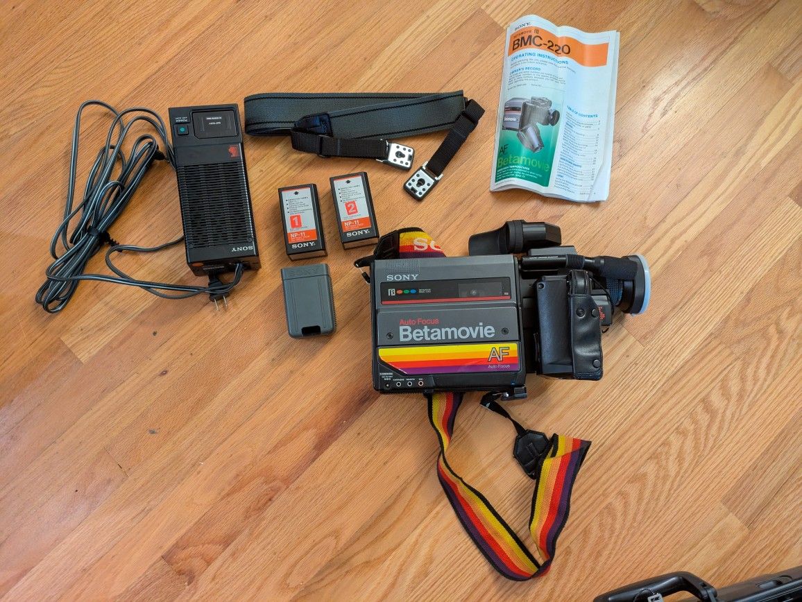 Vintage Sony Betamovie BMC-220