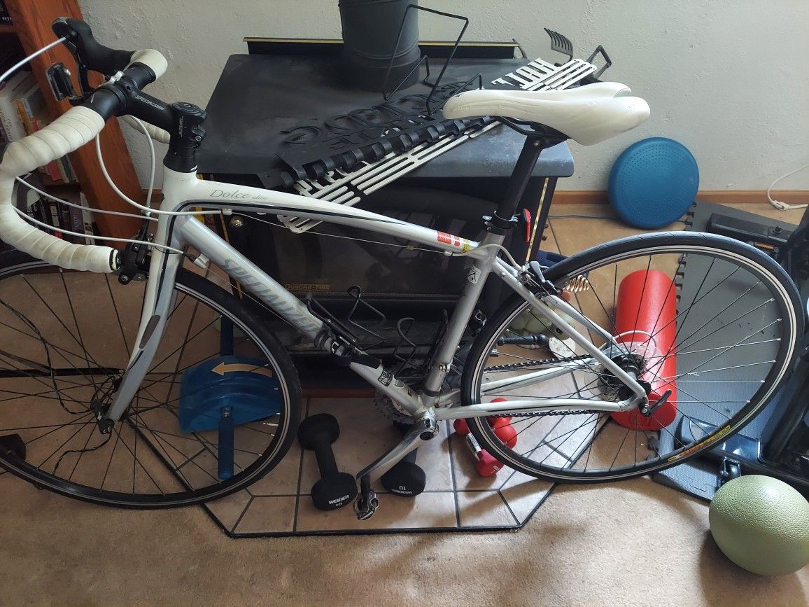 Specialized Dolce Bicycle