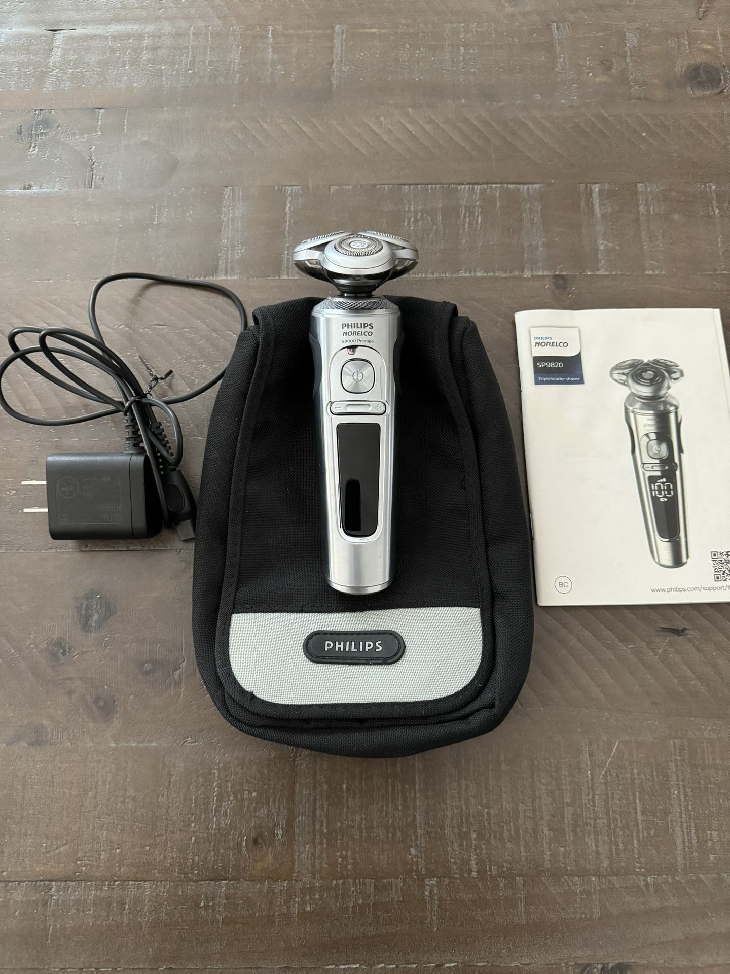 Philips Norelco S9000 Prestige Rechargeable Wet & Dry Shaver, SP9820/87