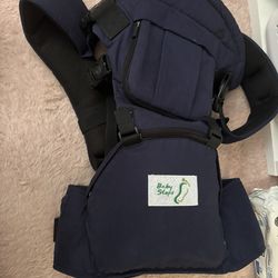 New baby carrier