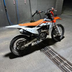 KTM 450