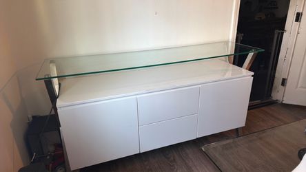 White console