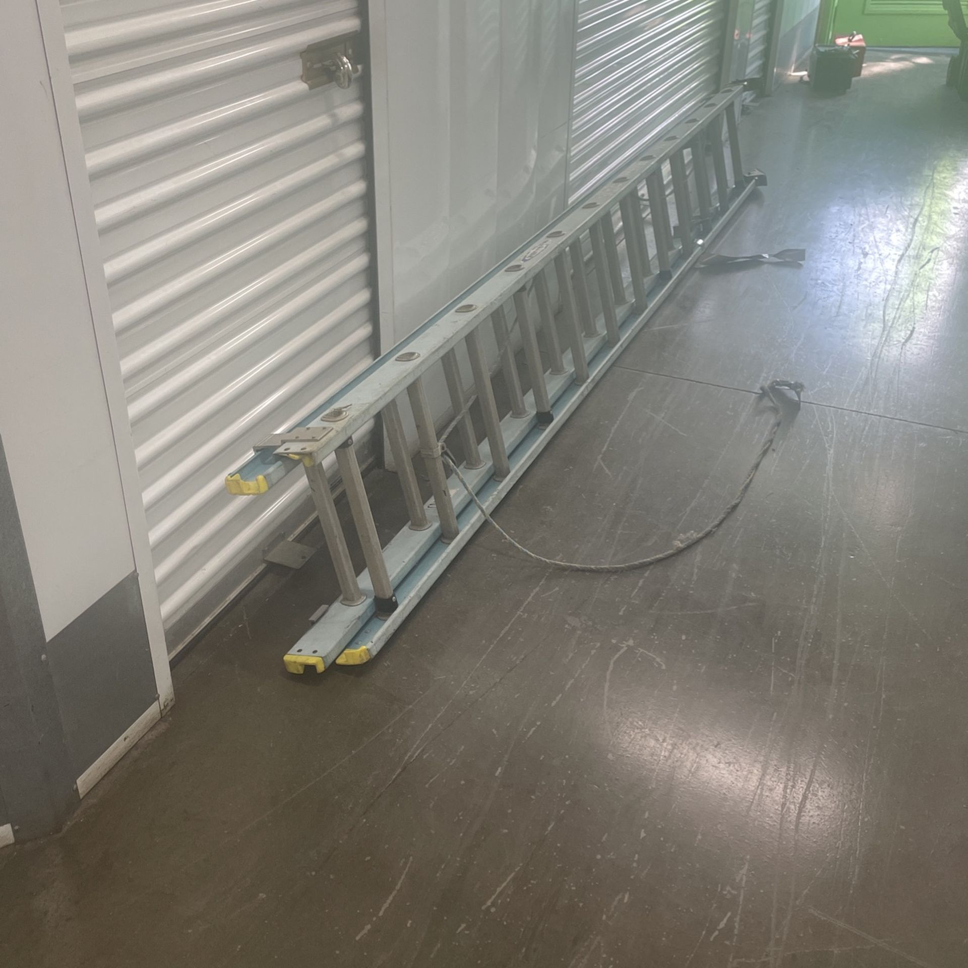 Werner 17 Foot Ladder (CHEAP)