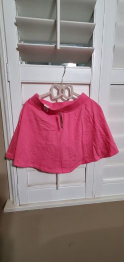 Skirt w/shorts Size 7/8