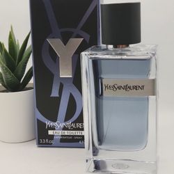 Yves Saint Laurent
 
Y Eau de Toilette

3.3 fl 