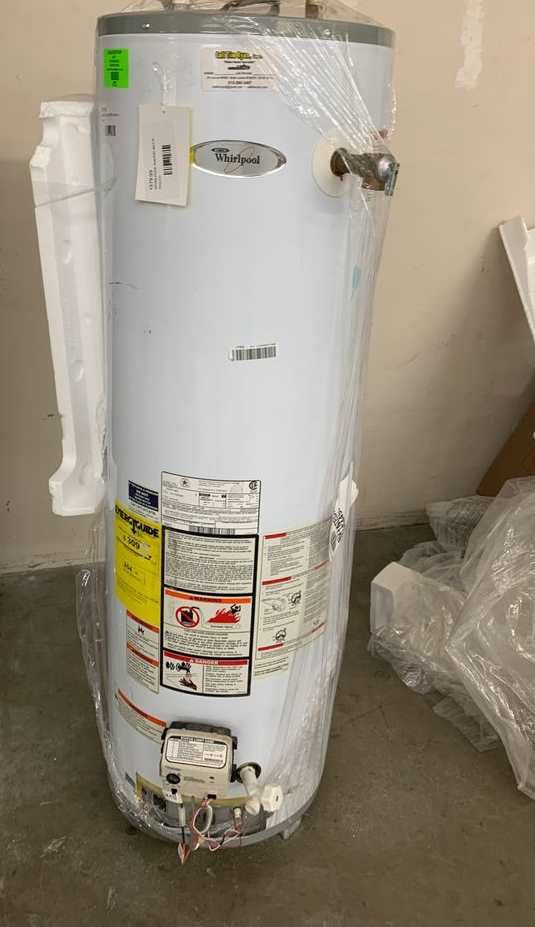 40 Gallon Whirlpool water heater with warranty 0B